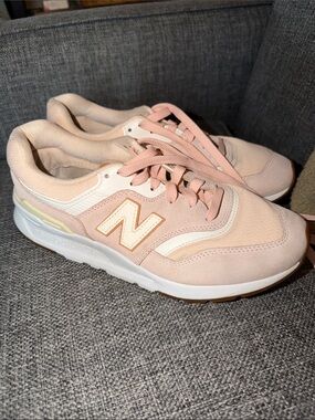 New Balance Women's Pink and White Lace-Up Sneakers